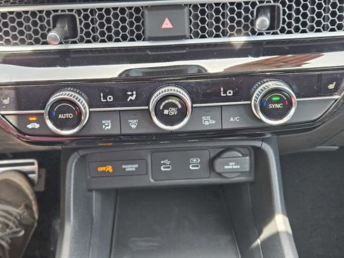 New 2026 Honda Civic Sport image 17