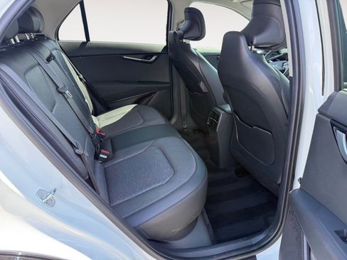 Used 2024 Kia Niro Wave FWD image 18