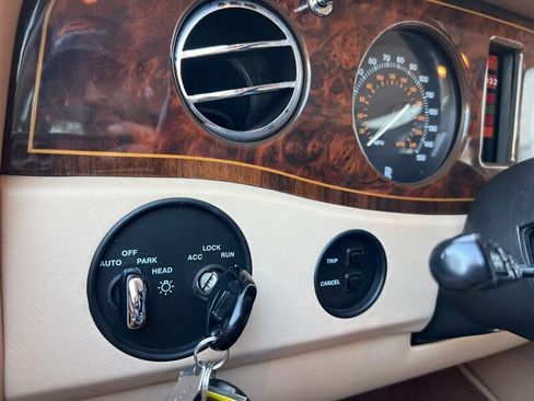 Used 1997 Rolls-Royce Silver Dawn image 14