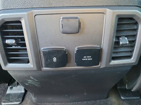 Used 2019 Ford F150 XLT w/ Equipment Group 302A Luxury image 14