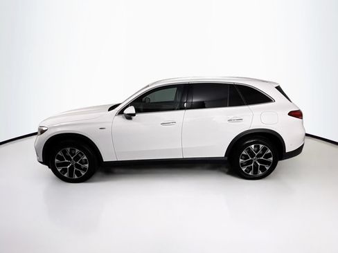 Certified 2025 Mercedes-Benz GLC 350e 4MATIC image 8