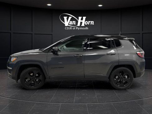 Used 2020 Jeep Compass Altitude image 10