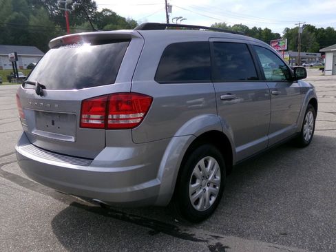 Used 2016 Dodge Journey SE w/ Flexible Seating Group FWD image 5