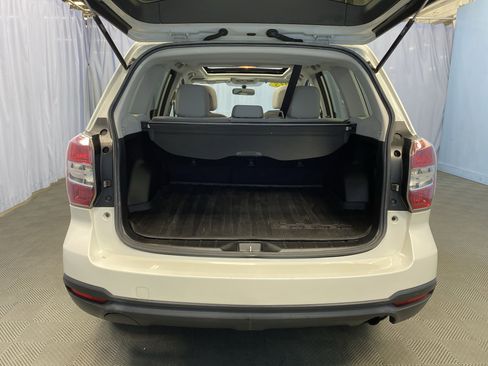 Used 2015 Subaru Forester 2.5i Premium image 32