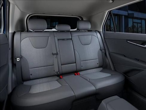 New 2026 Kia Niro EX FWD image 16