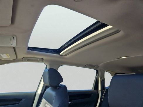 Used 2023 Honda CR-V EX-L image 15