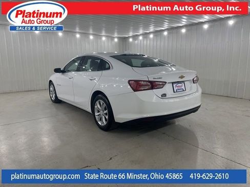 Used 2022 Chevrolet Malibu LT FWD image 3