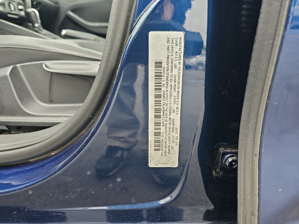Used 2011 Volkswagen Jetta SE FWD image 29