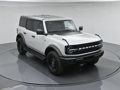 Used 2026 Ford Bronco Outer Banks AWD/4WD image 36