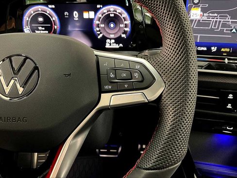 New 2025 Volkswagen GTI SE image 18