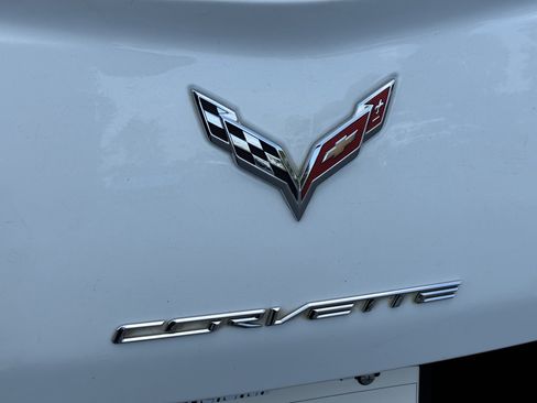 Used 2019 Chevrolet Corvette Stingray Coupe w/ Battery Protection Package RWD image 13