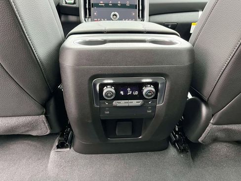 New 2026 GMC Yukon XL Denali w/ Sun & Power Step Package AWD/4WD image 14