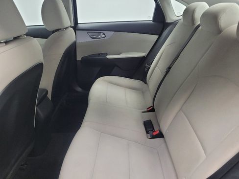 Used 2023 Kia Forte LXS FWD image 18