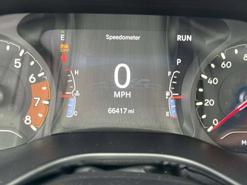 Used 2024 Jeep Compass Latitude w/ Altitude Special Edition AWD/4WD image 23