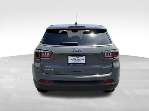Used 2024 Jeep Compass Sport AWD/4WD image 10
