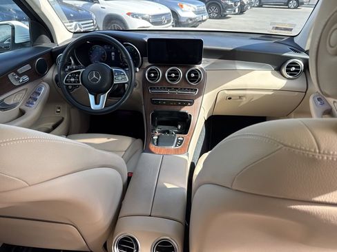 Used 2022 Mercedes-Benz GLC 300 image 7