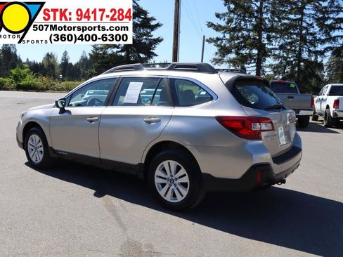 Used 2019 Subaru Outback 2.5i AWD/4WD image 5