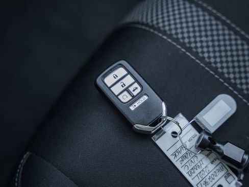 Used 2021 Honda Civic EX image 45