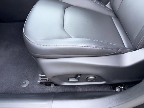 New 2026 Jeep Compass Limited image 29