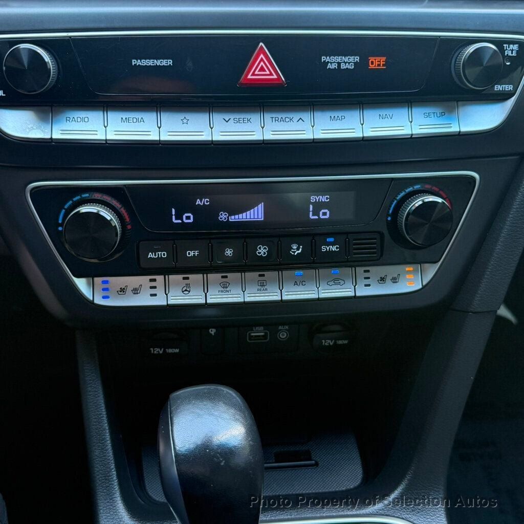 Used 2019 Hyundai Sonata Limited w/ Ultimate Package 04 FWD image 32
