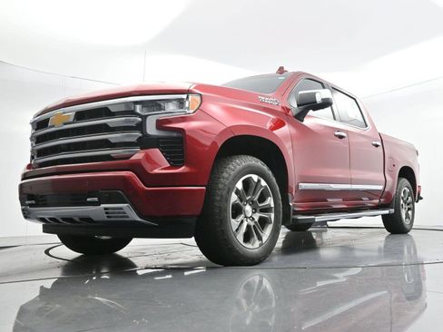 Used 2023 Chevrolet Silverado 1500 High Country w/ Technology Package AWD/4WD image 51