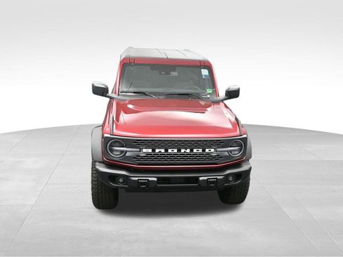 New 2025 Ford Bronco Badlands w/ Sasquatch Package image 12