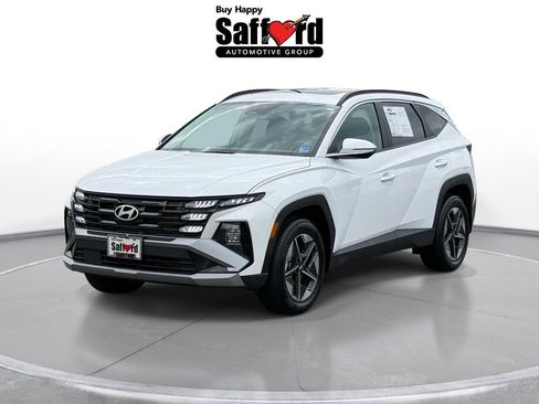 Certified 2025 Hyundai Tucson SEL AWD/4WD image 1