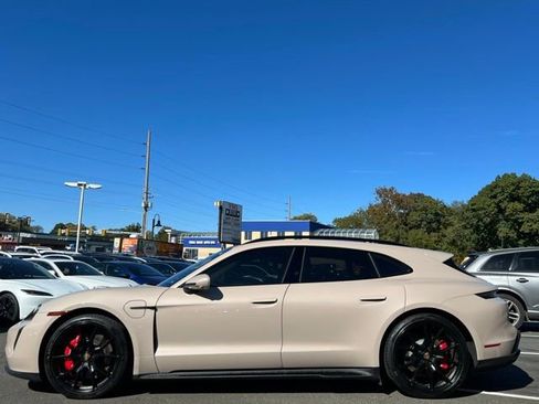 Used 2024 Porsche Taycan GTS w/ Premium Package image 13