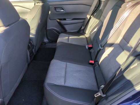 Certified 2025 Nissan Rogue SV image 14