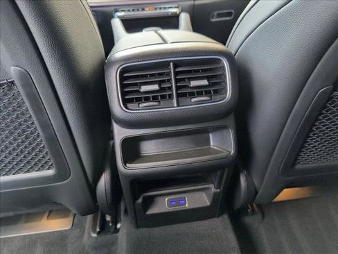 Certified 2026 Mercedes-Benz GLE 350 4MATIC image 18