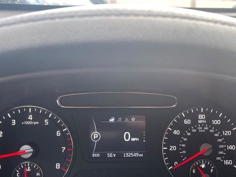 Used 2017 Kia Sorento AWD image 23
