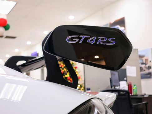 Used 2024 Porsche 718 Cayman GT4 RS image 43