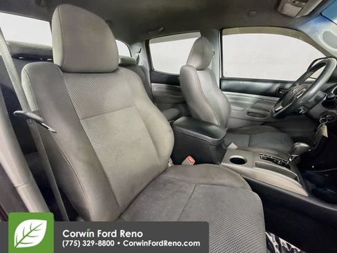 Used 2014 Toyota Tacoma 4x4 Double Cab w/ TRD Sport Package image 28