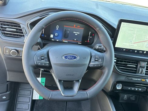 New 2025 Ford Escape ST-Line w/ Equipment Group 301A image 20