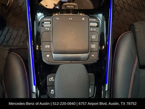 Certified 2021 Mercedes-Benz GLB 35 AMG 4MATIC image 20