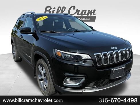 Used 2019 Jeep Cherokee Limited w/ Trailer Tow Group AWD/4WD image 1