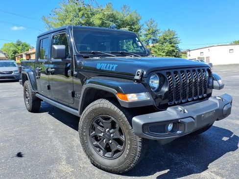 Used 2022 Jeep Gladiator Sport AWD/4WD image 6