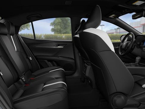 New 2026 Toyota Camry SE AWD/4WD image 11