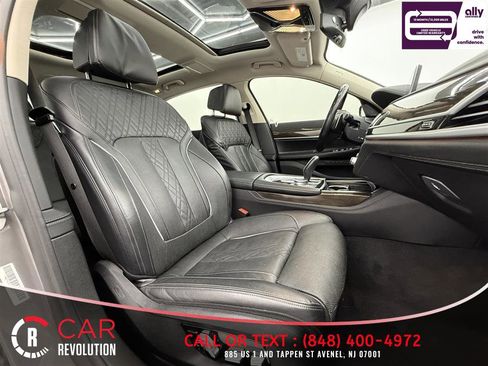 Used 2020 BMW 740i RWD image 37