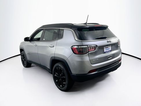 Used 2022 Jeep Compass Limited image 7
