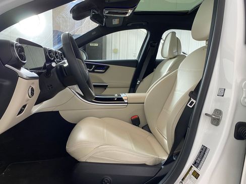 Certified 2025 Mercedes-Benz C 300 4MATIC Sedan image 4
