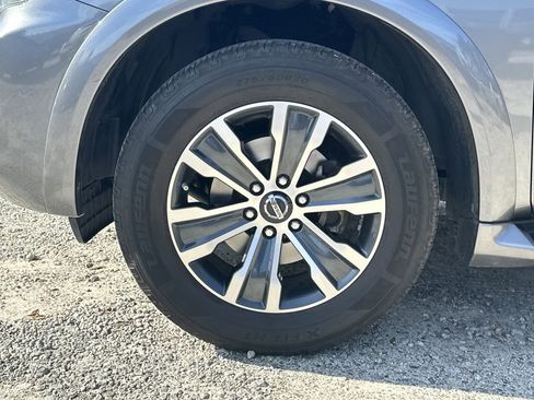 Used 2020 Nissan Armada SL w/ Premium Package image 11