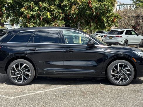 New 2025 Lincoln Corsair Grand Touring w/ Equipment Group 302A image 4