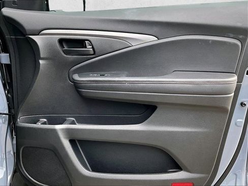 Used 2022 Honda Passport TrailSport image 19