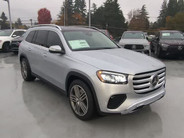 Used 2026 Mercedes-Benz GLS 450 4MATIC image 2