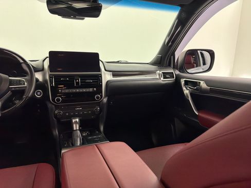 Certified 2023 Lexus GX 460 Premium w/ Accessory Package AWD/4WD image 36