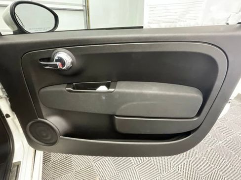 Used 2015 FIAT 500 Abarth w/ Beats Audio Package FWD image 11