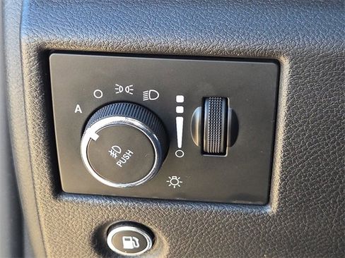 Used 2019 Jeep Grand Cherokee High Altitude image 24