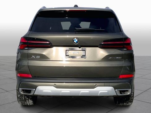 Certified 2025 BMW X5 xDrive40i w/ Climate Comfort Package image 4