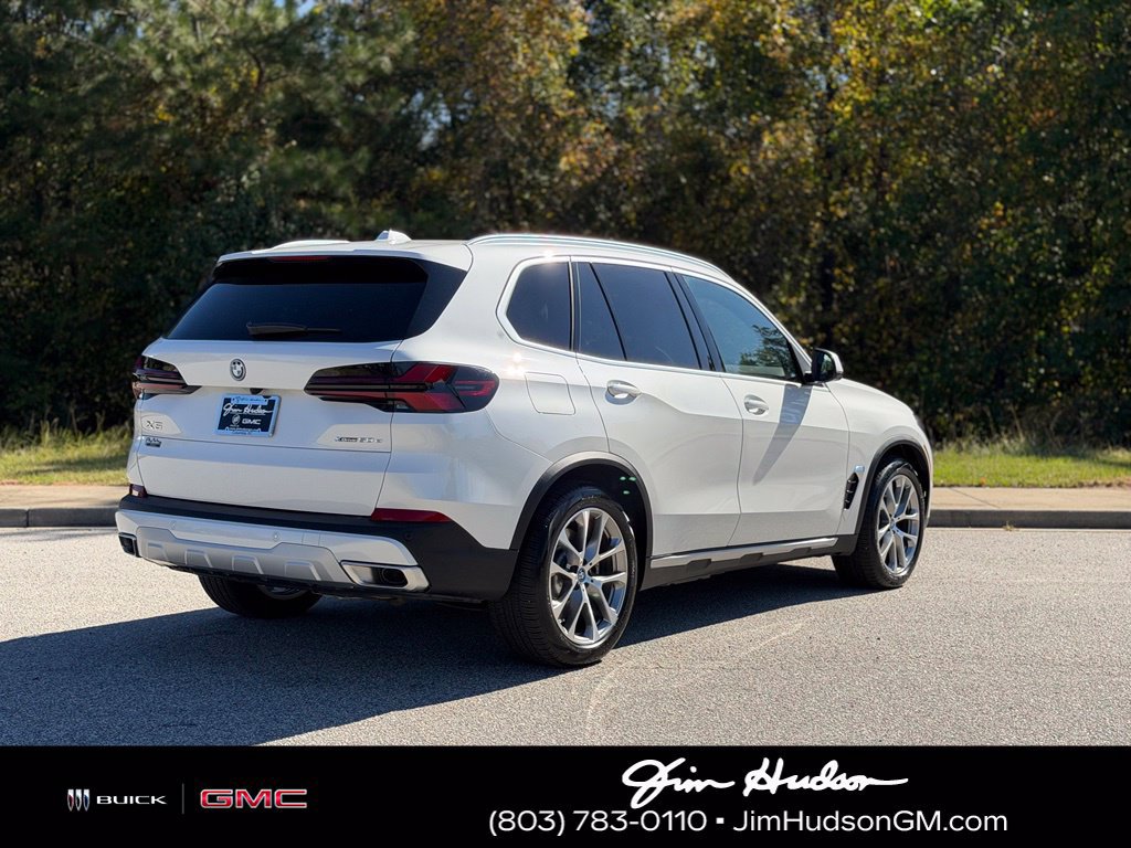 Used 2025 BMW X5 xDrive50e w/ Climate Comfort Package AWD/4WD image 7